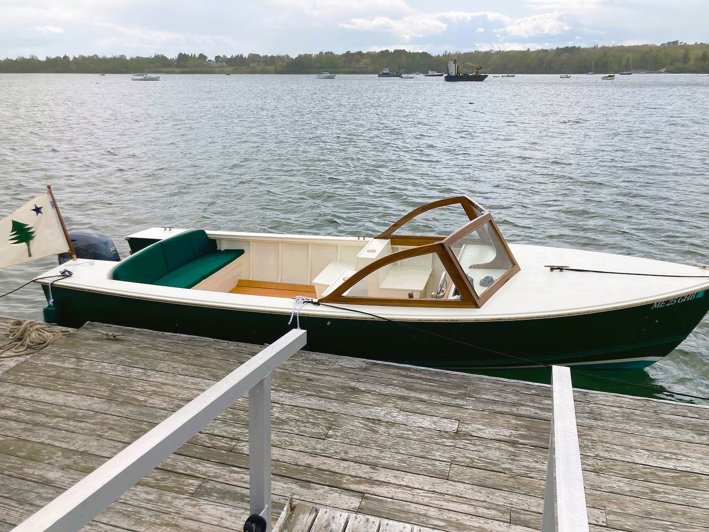 Albury Runabout at the dock